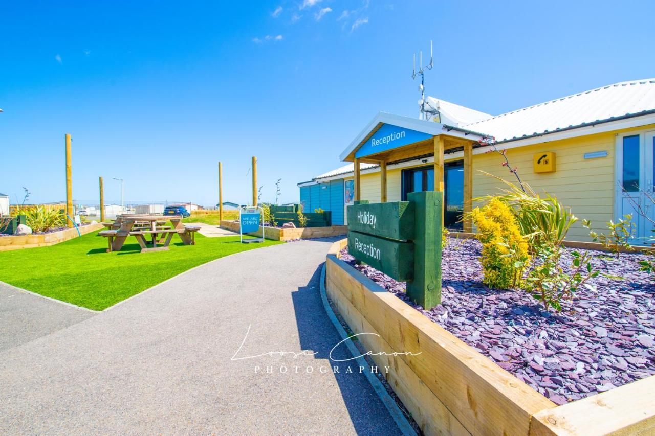 Big Skies Platinum Plus Holiday Home With Wifi, Netflix, Dishwasher, Decking Camber Exteriér fotografie